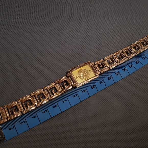 Gianni Versace Watch Quartz Gold Plated Medusa main image 6